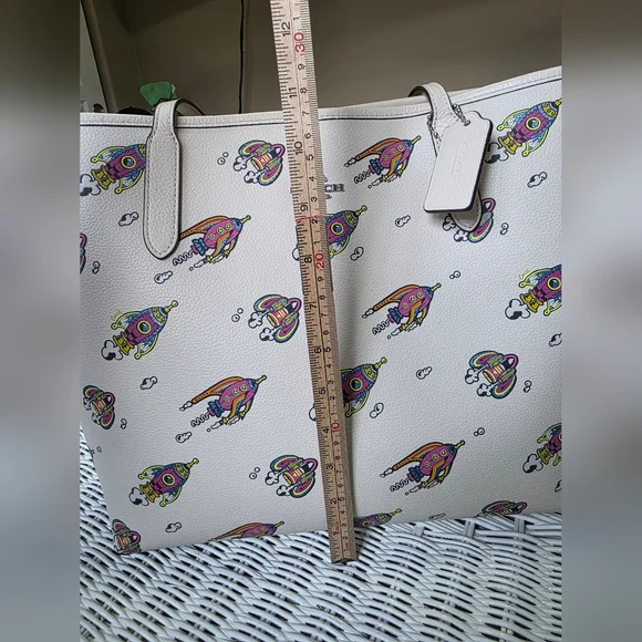 Coach Outlet Cream City Rocket Tote Bag with NIB Matching Rocket Zip Wristlet - Picture 12 of 16